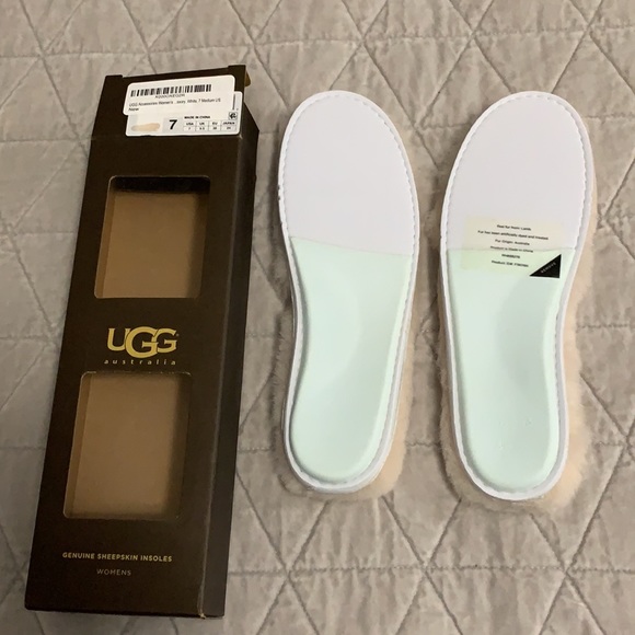 UGG Australia Genuine Sheepskin Insoles size 7 - Picture 5 of 6